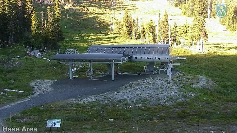 Webcam Mount Hood Meadows: Base