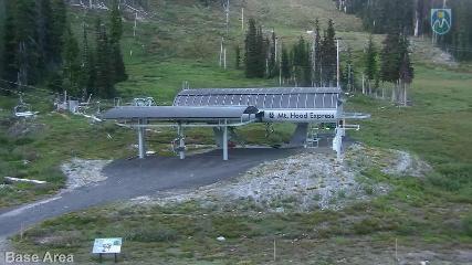 Mount Hood Meadows: Base (mthood.info)