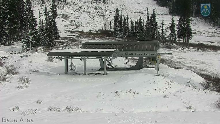 Webcam Mount Hood Meadows: Base