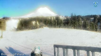 Mount Hood Meadows: Bottom of Vista (mthood.info)