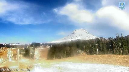 Mount Hood Meadows: Bottom of Vista (mthood.info)