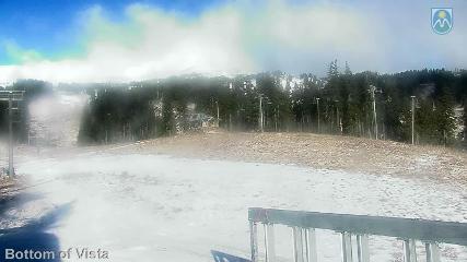 Mount Hood Meadows: Bottom of Vista (mthood.info)