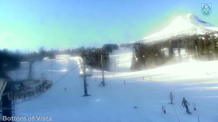 Webcam Mount Hood Meadows: Bottom of Vista