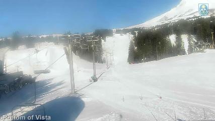 Mount Hood Meadows: Bottom of Vista (mthood.info)