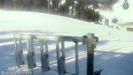 Mount Hood Meadows: Bottom of Vista (mthood.info)