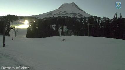 Mount Hood Meadows: Bottom of Vista (mthood.info)