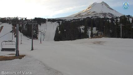 Mount Hood Meadows: Bottom of Vista (mthood.info)