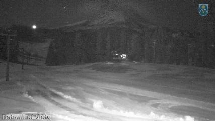 Mount Hood Meadows: Bottom of Vista (mthood.info)