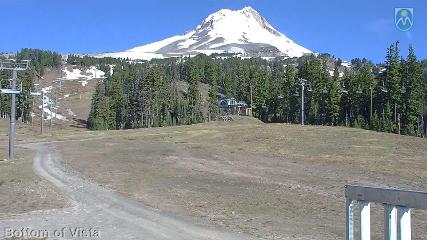 Mount Hood Meadows: Bottom of Vista (mthood.info)