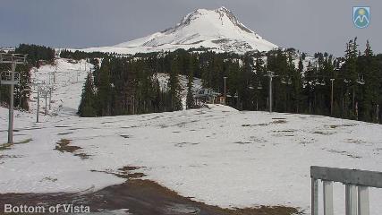 Mount Hood Meadows: Bottom of Vista (mthood.info)