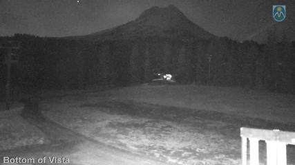 Mount Hood Meadows: Bottom of Vista (mthood.info)