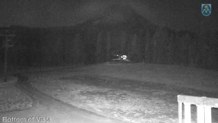 Mount Hood Meadows: Bottom of Vista (mthood.info)