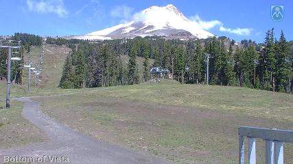 Mount Hood Meadows: Bottom of Vista (mthood.info)