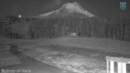 Mount Hood Meadows: Bottom of Vista (mthood.info)