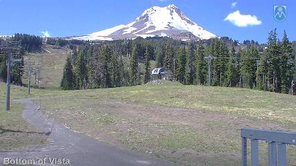 Mount Hood Meadows: Bottom of Vista (mthood.info)