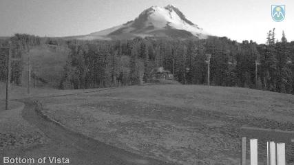 Mount Hood Meadows: Bottom of Vista (mthood.info)