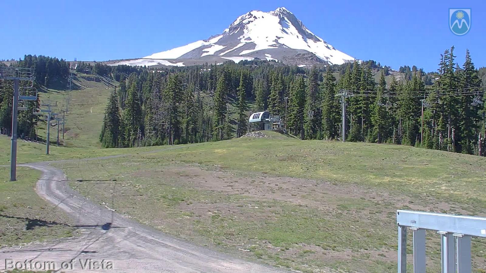 Webcam Mount Hood Meadows: Bottom of Vista