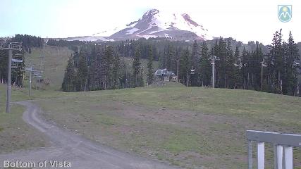 Mount Hood Meadows: Bottom of Vista (mthood.info)
