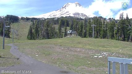Mount Hood Meadows: Bottom of Vista (mthood.info)