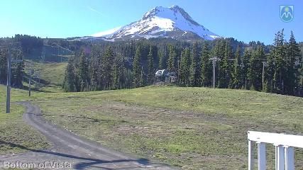 Mount Hood Meadows: Bottom of Vista (mthood.info)