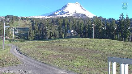 Mount Hood Meadows: Bottom of Vista (mthood.info)
