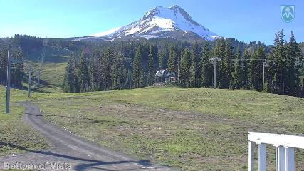 Mount Hood Meadows: Bottom of Vista (mthood.info)