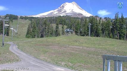 Mount Hood Meadows: Bottom of Vista (mthood.info)