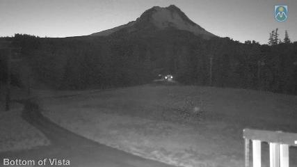Mount Hood Meadows: Bottom of Vista (mthood.info)