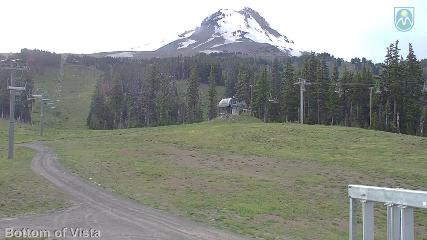 Mount Hood Meadows: Bottom of Vista (mthood.info)