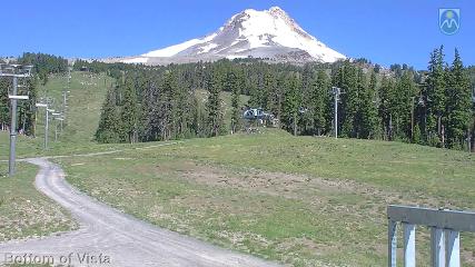 Mount Hood Meadows: Bottom of Vista (mthood.info)