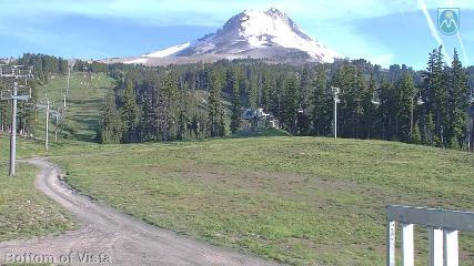 Mount Hood Meadows: Bottom of Vista (mthood.info)