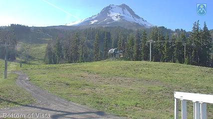 Mount Hood Meadows: Bottom of Vista (mthood.info)