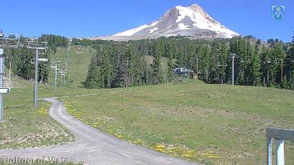 Mount Hood Meadows: Bottom of Vista (mthood.info)