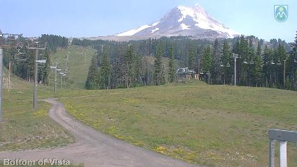 Mount Hood Meadows: Bottom of Vista (mthood.info)