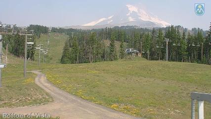 Mount Hood Meadows: Bottom of Vista (mthood.info)