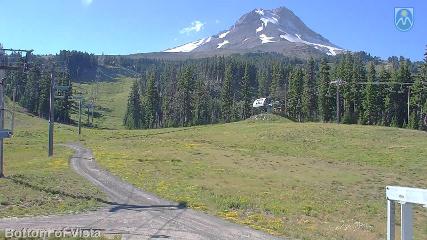 Mount Hood Meadows: Bottom of Vista (mthood.info)
