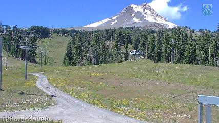 Mount Hood Meadows: Bottom of Vista (mthood.info)