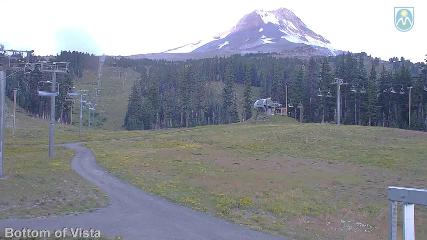 Mount Hood Meadows: Bottom of Vista (mthood.info)