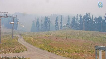 Mount Hood Meadows: Bottom of Vista (mthood.info)