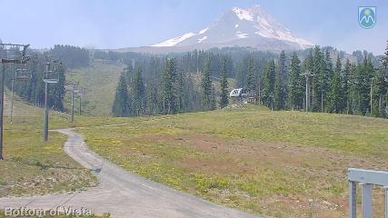 Mount Hood Meadows: Bottom of Vista (mthood.info)