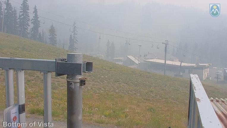 Webcam Mount Hood Meadows: Bottom of Vista