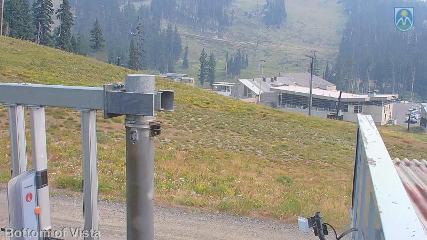 Mount Hood Meadows: Bottom of Vista (mthood.info)