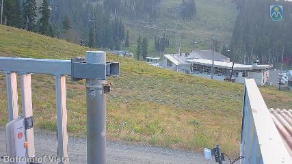 Mount Hood Meadows: Bottom of Vista (mthood.info)