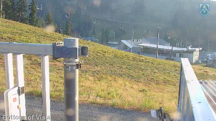 Mount Hood Meadows: Bottom of Vista (mthood.info)