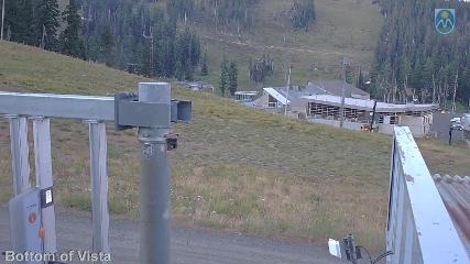 Mount Hood Meadows: Bottom of Vista (mthood.info)