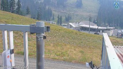 Mount Hood Meadows: Bottom of Vista (mthood.info)