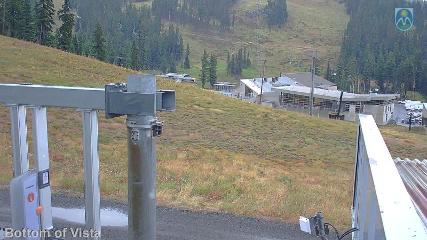 Mount Hood Meadows: Bottom of Vista (mthood.info)