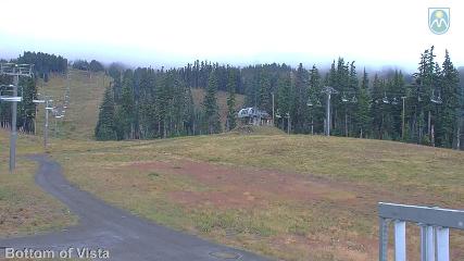 Mount Hood Meadows: Bottom of Vista (mthood.info)