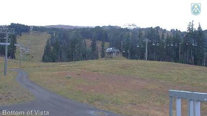Mount Hood Meadows: Bottom of Vista (mthood.info)