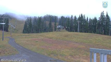Mount Hood Meadows: Bottom of Vista (mthood.info)
